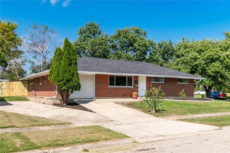 4300 Lambeth Drive, Dayton, OH 45424 - #2