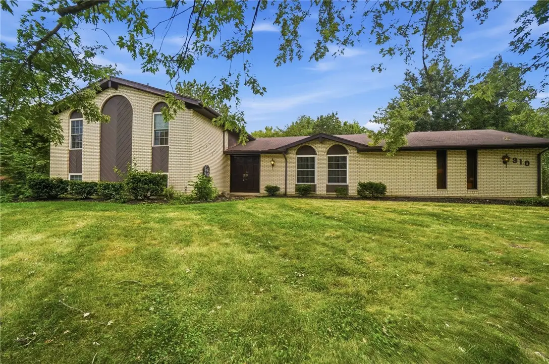 910 Sunnycreek Drive, Centerville, OH 45458 - #1