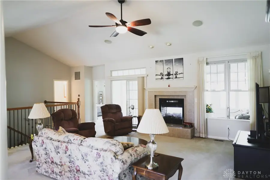 5981 Oak Ridge Drive, Huber Heights, OH 45424 - #3