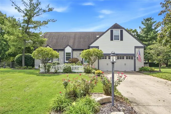9267 N Creek Lane, Centerville, OH 45458