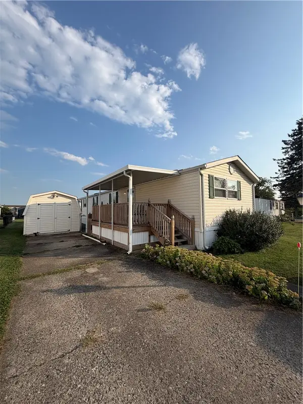 678 Robinson Road, Washington Court House, OH 43160