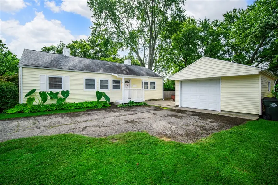 512 Earnshaw Drive, Kettering, OH 45429 - #2