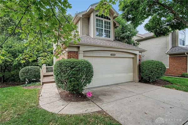 3932 W Summit Ridge Drive, Beavercreek, OH 45430
