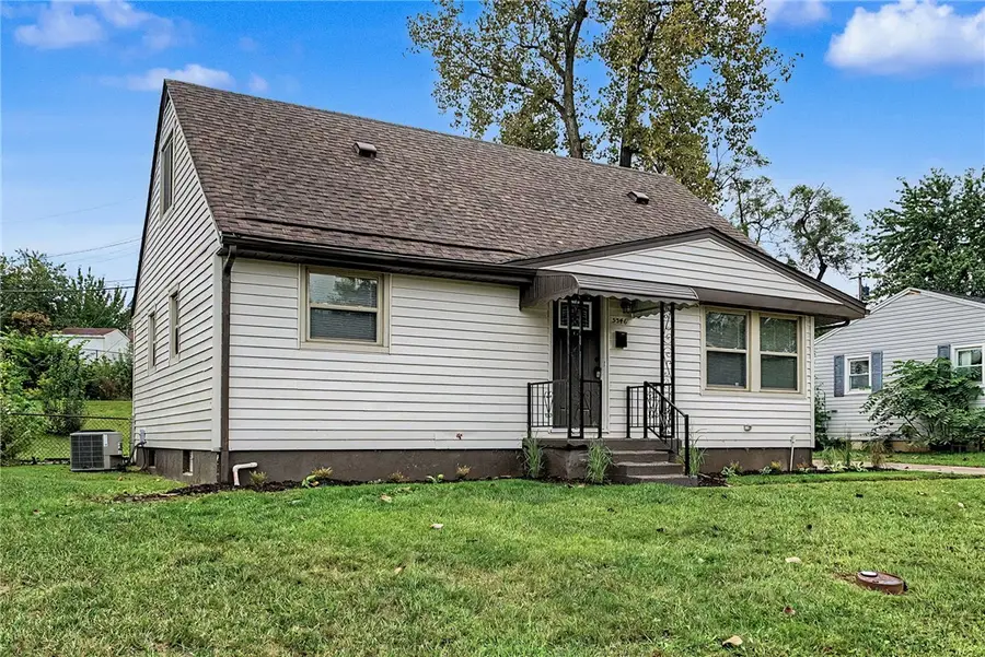 5346 Duquesne Avenue, Dayton, OH 45431 - #2