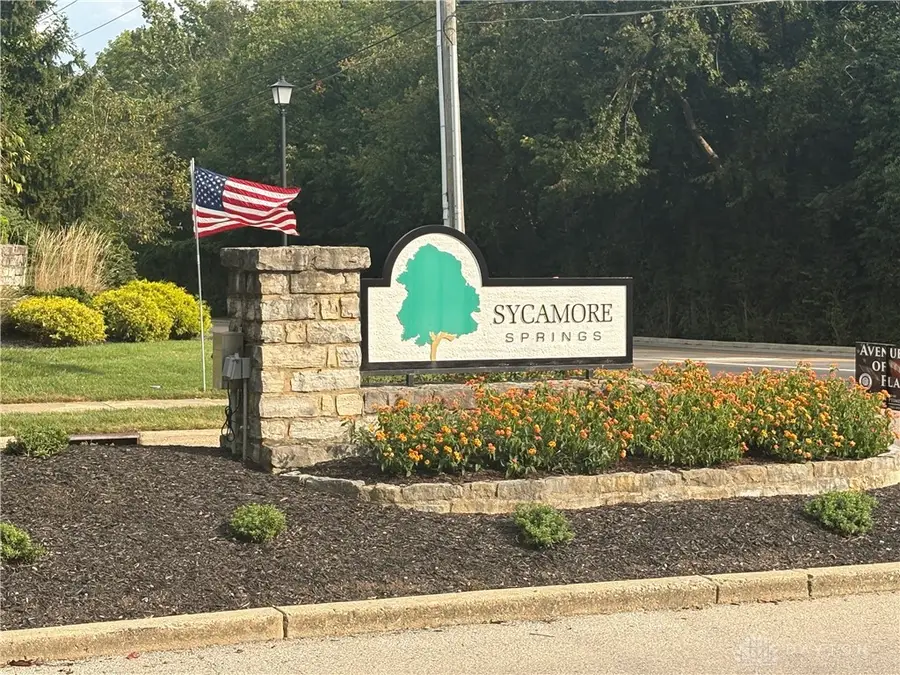 5 Sycamore Springs Drive, Springboro, OH 45066 - #2