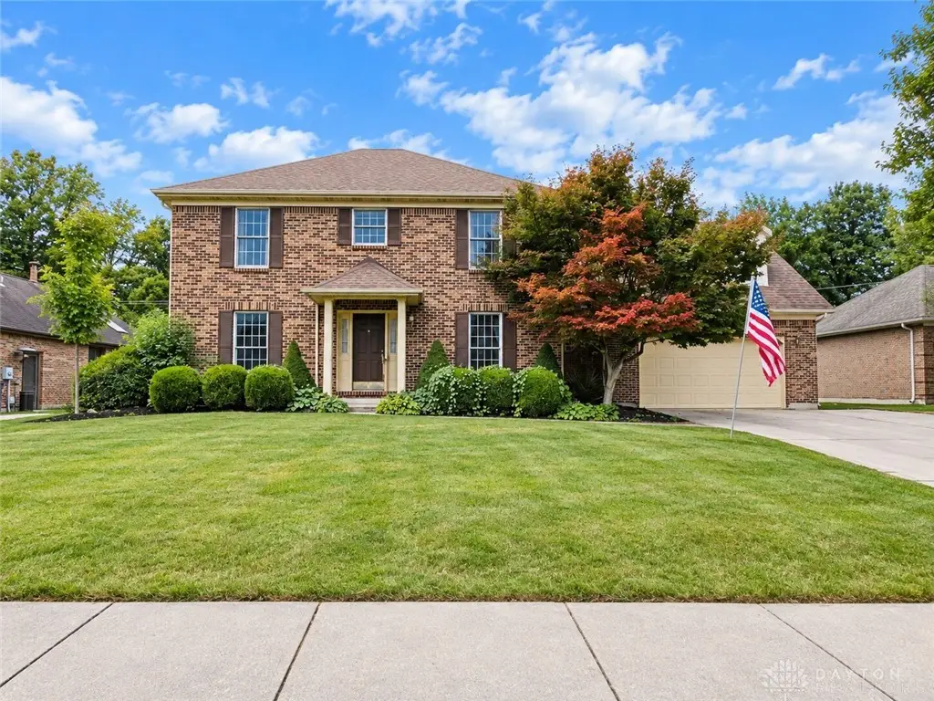 945 Stonehenge Drive, Tipp City, OH 45371 - #1