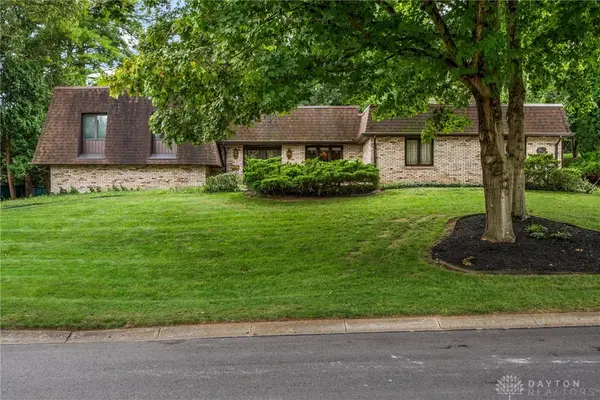 250 Trailwoods Drive, Dayton, OH 45415