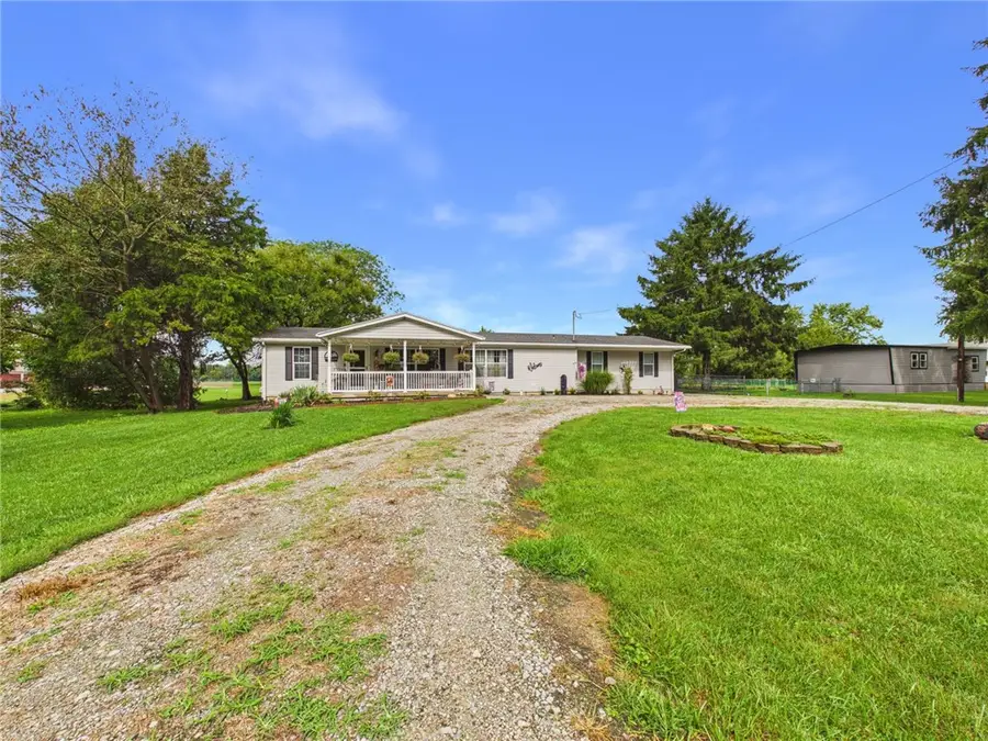 6365 Springfield Xenia Road, Springfield, OH 45502 - #2