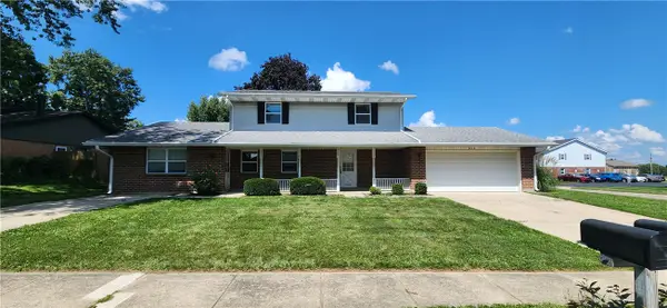 825 Comanche Lane, Tipp City, OH 45371