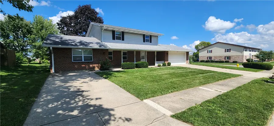 825 Comanche Lane, Tipp City, OH 45371 - #3