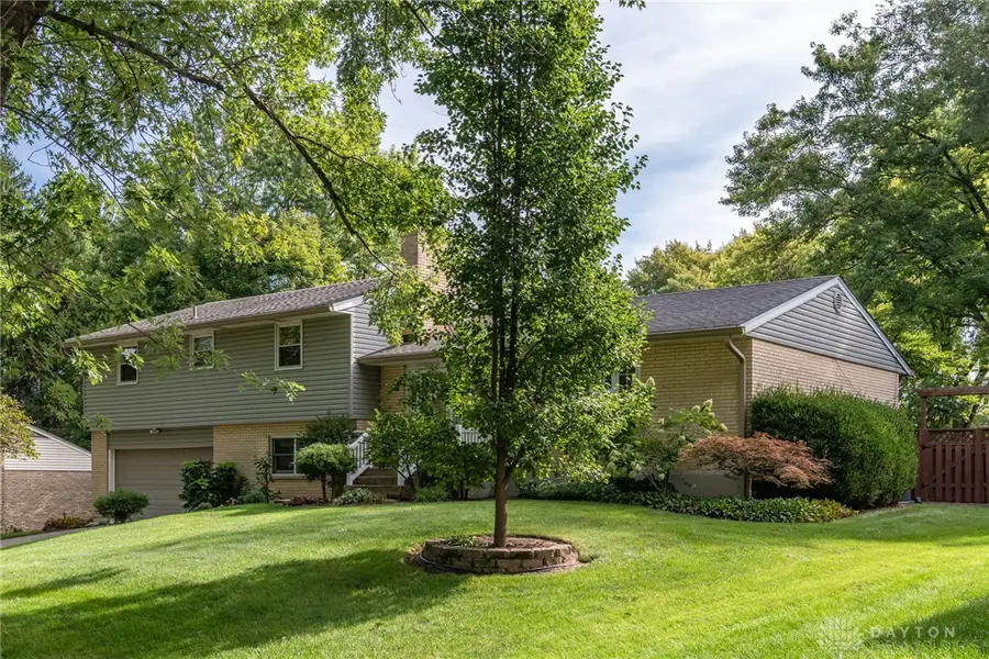 6912 Morrow Drive, Clayton, OH 45415 - #3