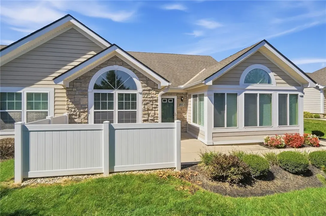 4706 Cobblestone Drive, Tipp City, OH 45371 - #1