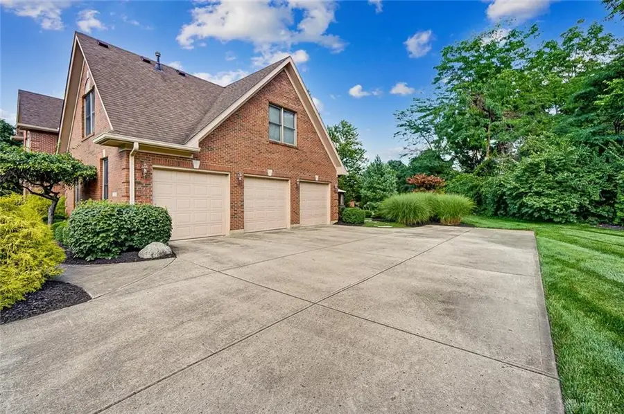 301 Yankee Trace Drive, Centerville, OH 45458 - #3