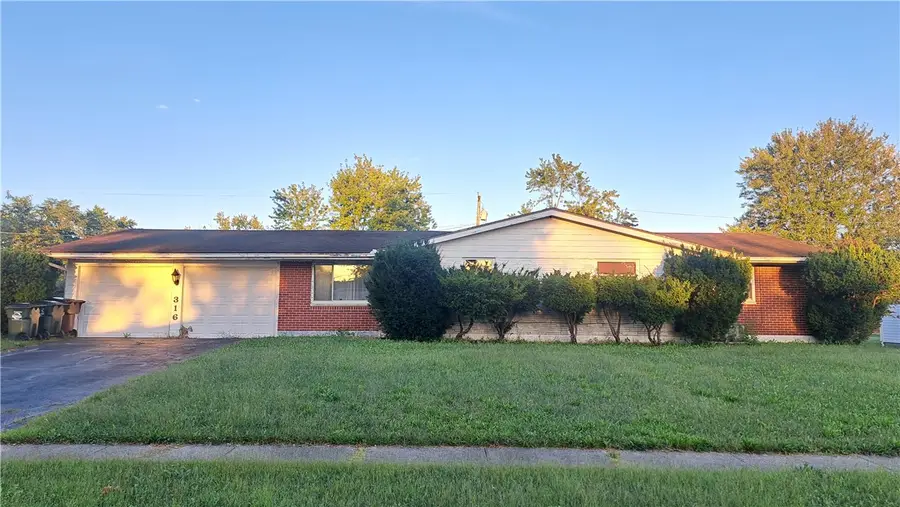 316 Carthage Place, Trotwood, OH 45426 - #2