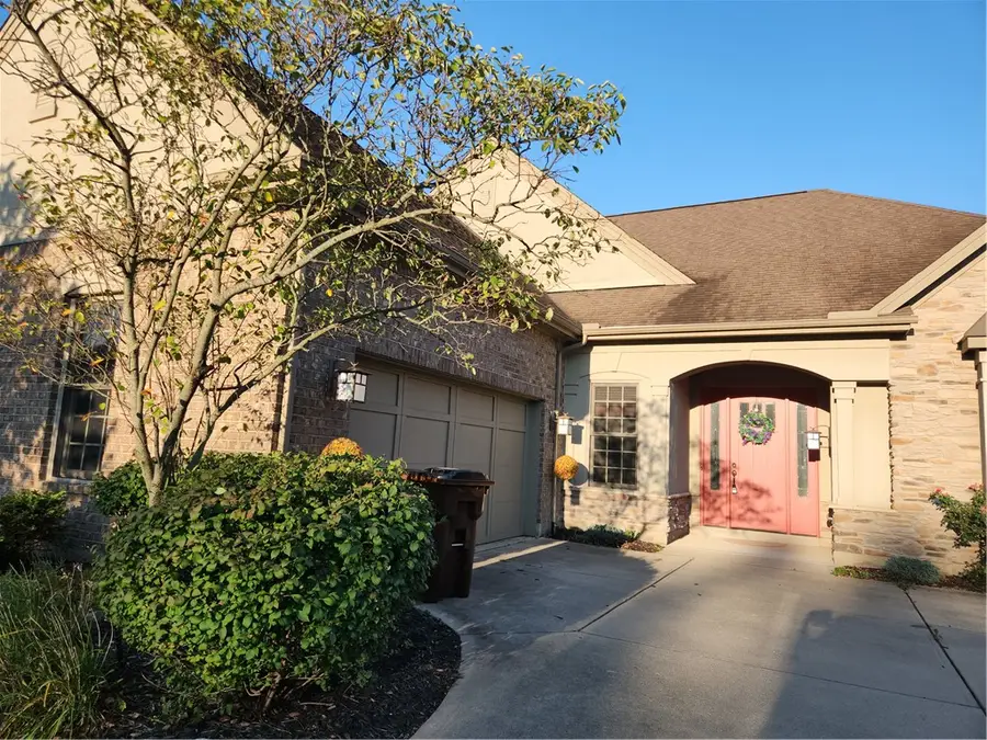 9431 Old Bridge Drive, Washington, OH 45458 - #2