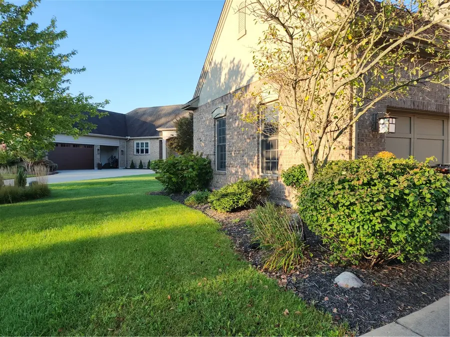 9431 Old Bridge Drive, Washington, OH 45458 - #3