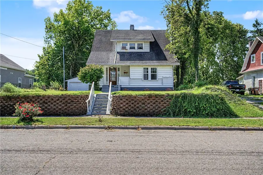 612 W Madison Street, New Carlisle, OH 45344 - #3