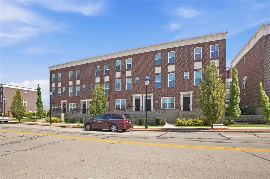 30 N Center Street #30, Springfield, OH 45502 - #2