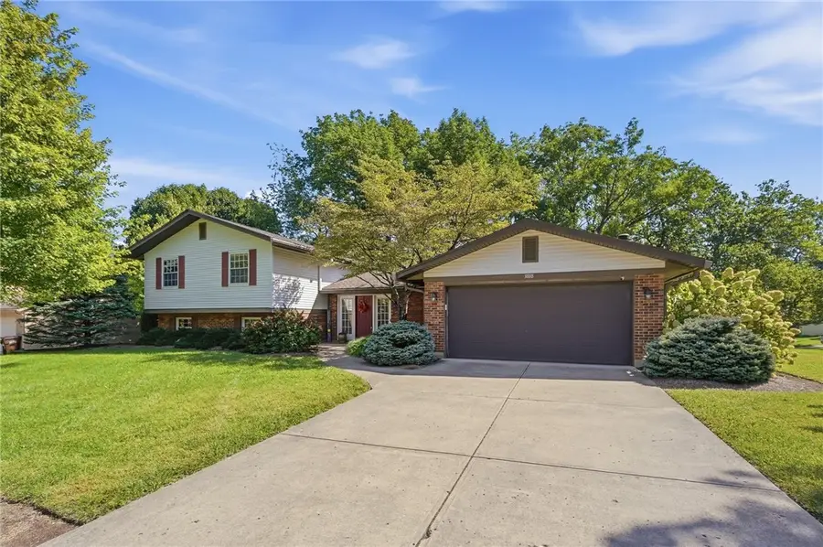 3888 Frostwood Drive, Beavercreek, OH 45430 - #2
