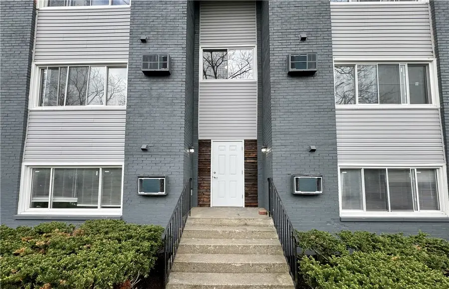 3217 Wilmington Pike, Dayton, OH 45429 - #2