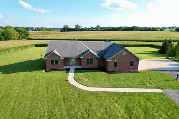 4356 Dixon Road, Eaton, OH 45320