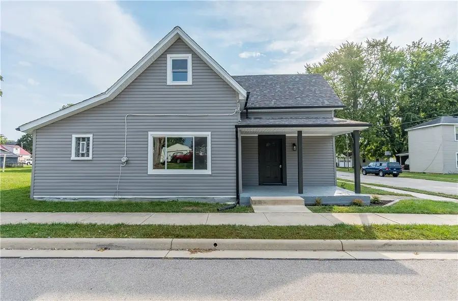 142 W James Street, Bradford, OH 45308 - #2