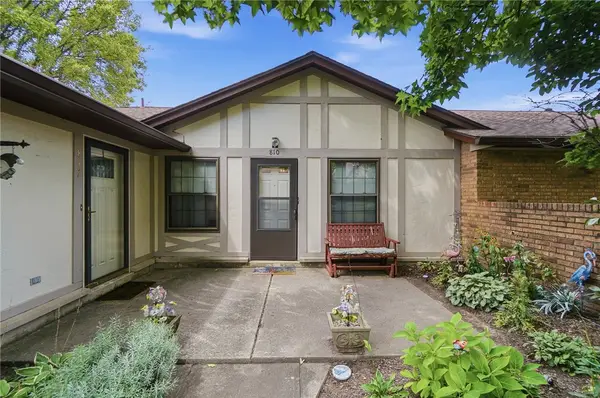 810 Pine Needles Drive, Dayton, OH 45458