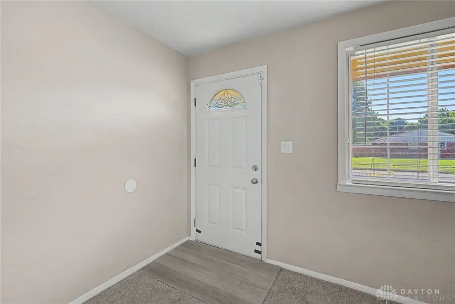 11 Hillgard Street, Dayton, OH 45426 - #3