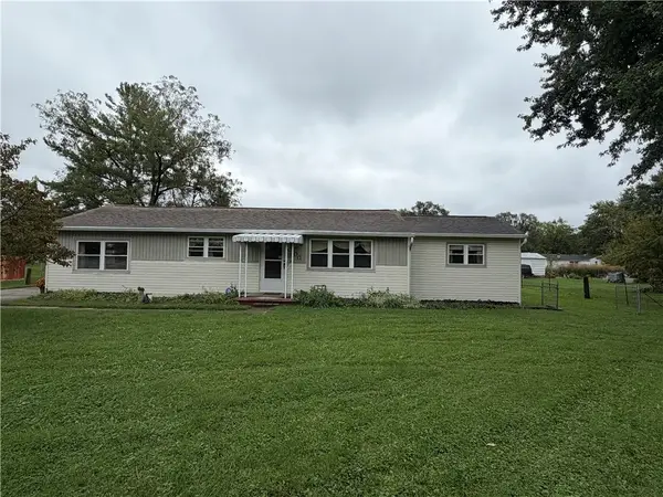 300 Maple Ave, Carlisle, OH 45005