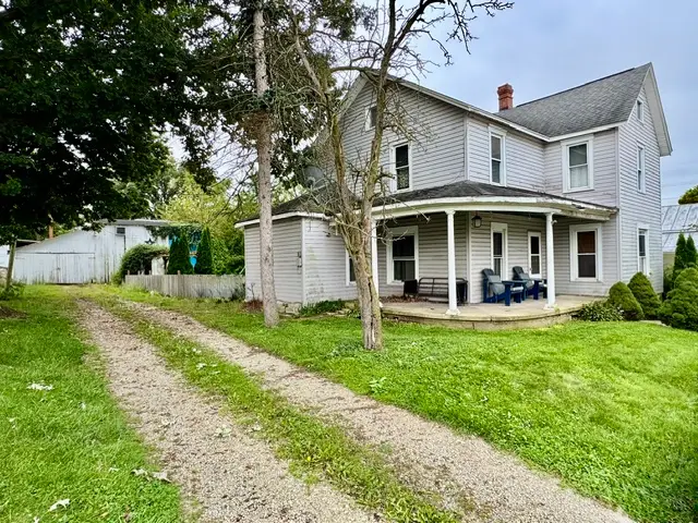 207 W Monument Street, Pleasant Hill, OH 45359 - #2