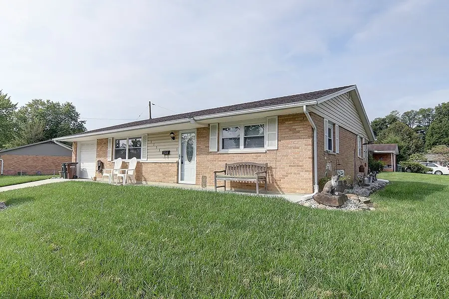 5753 Lily Lane, Dayton, OH 45414 - #2