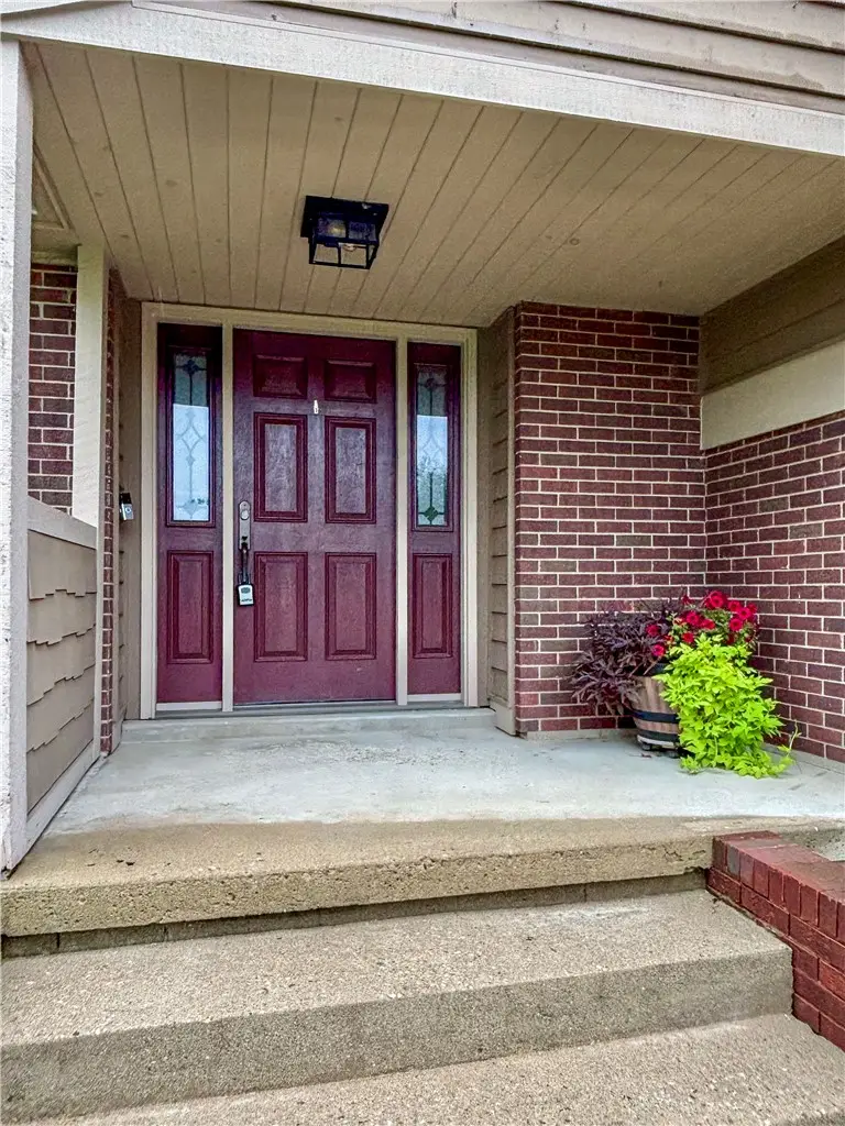 6800 Curtwood Drive, Tipp City, OH 45371 - #3