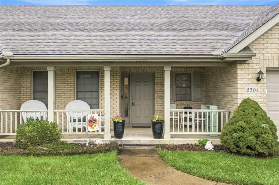 2504 Worthington Drive, Troy, OH 45373 - #3