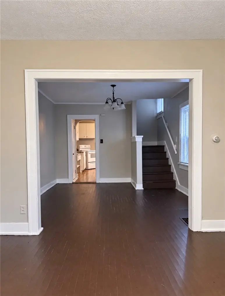 612 S Smithville Road, Dayton, OH 45403 - #3