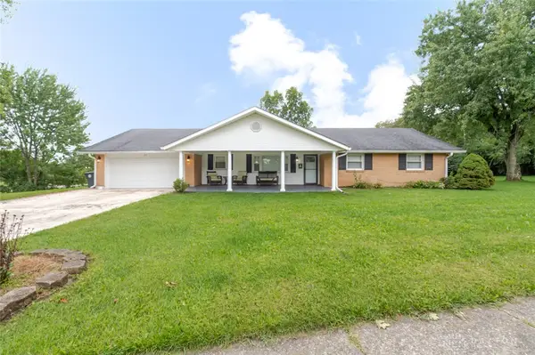 20 Bristol Drive, Centerville, OH 45458