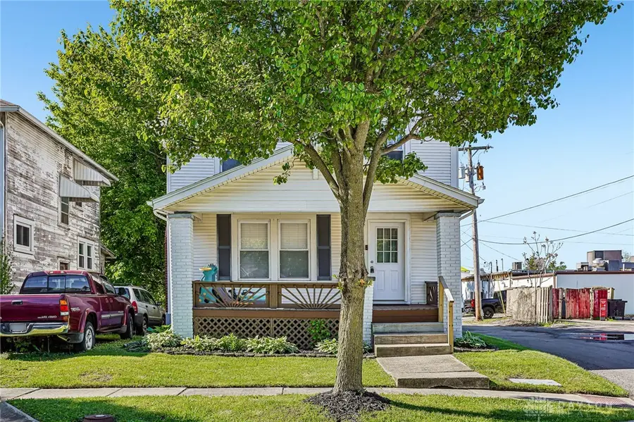 112 E Spring Avenue, Bellefontaine, OH 43311 - #2