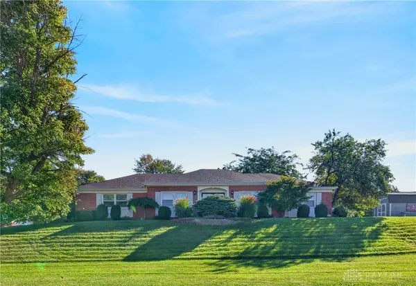 4995 Meadowcrest Lane, New Paris, OH 45347