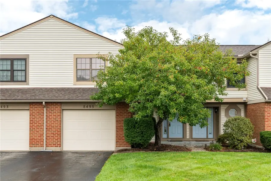 8495 Woodgrove Drive, Washington, OH 45458 - #3