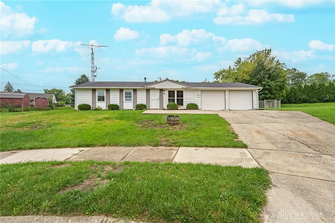 2128 Brennan Lane, Springfield, OH 45506 - #1
