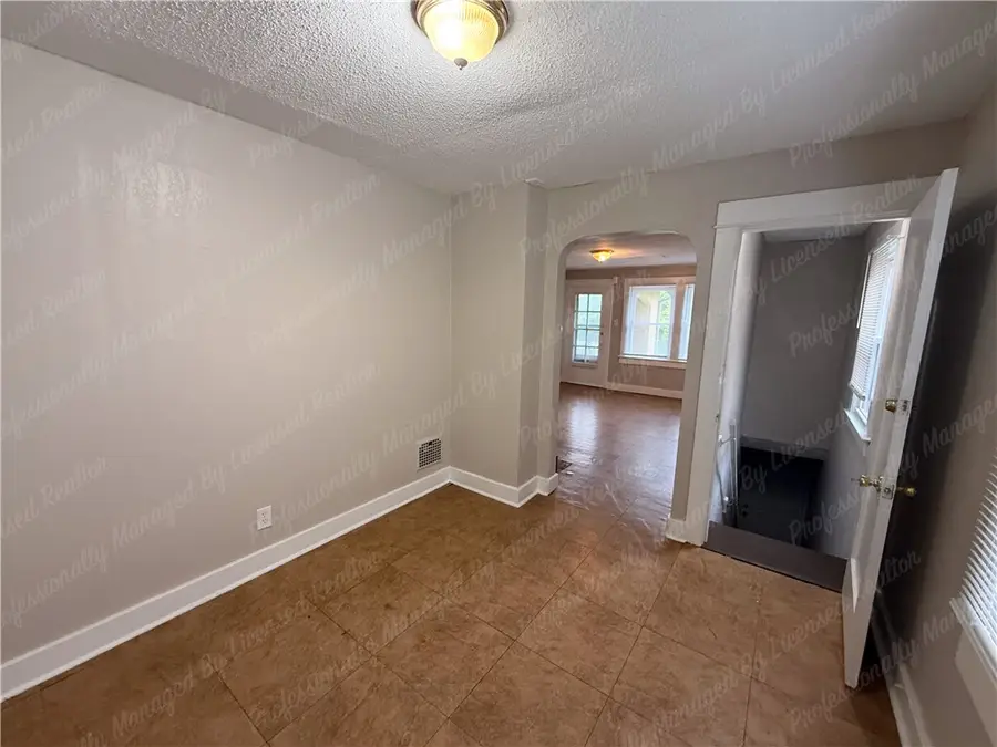 1127-1133 Linda Vista Avenue, Dayton, OH 45405 - #3