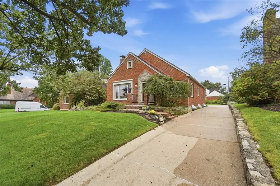 350 Greenmount Boulevard, Oakwood, OH 45419 - #2