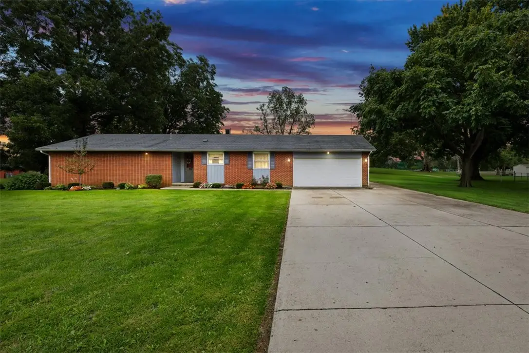 5325 David Drive, Tipp City, OH 45371 - #1