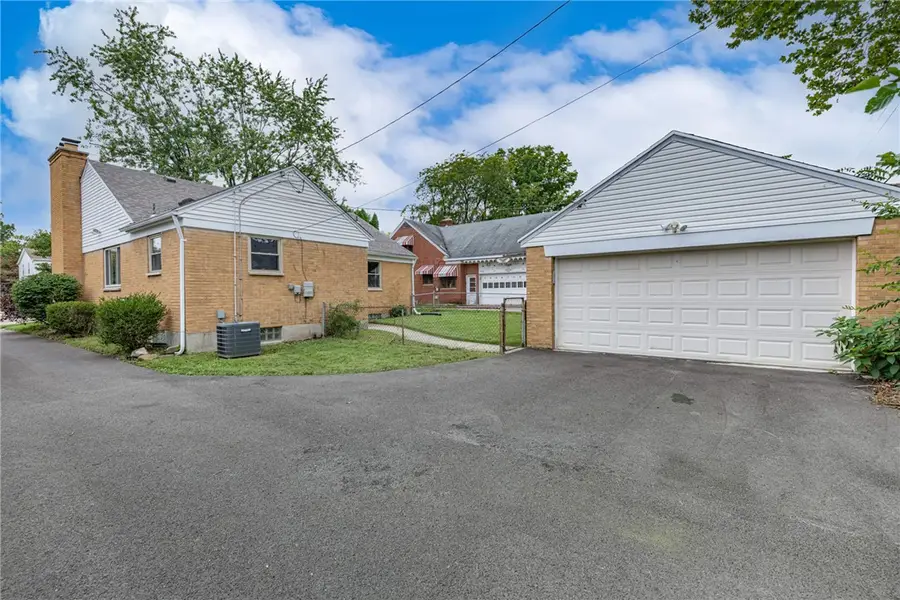 327 Patterson Road, Oakwood, OH 45419 - #2
