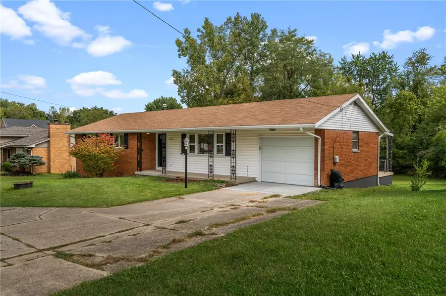 2340 Derr Road, Springfield, OH 45503 - #3