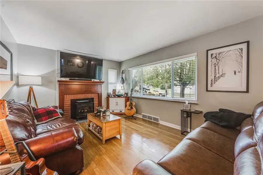 24 E Orchard Springs Drive, Dayton, OH 45415 - #2