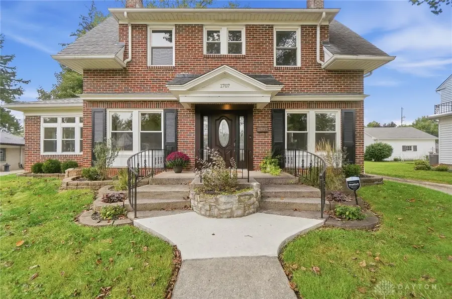 1707 Longview Drive, Springfield, OH 45504 - #2