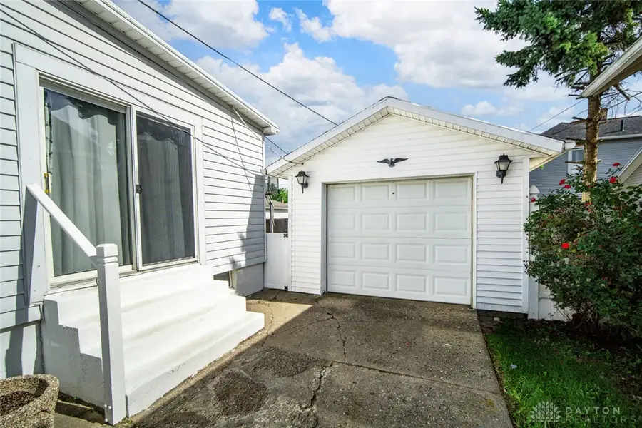 1203 Nicklin Avenue, Piqua, OH 45356 - #3
