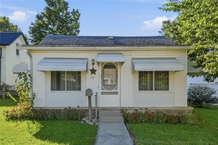 13 N Maple Street, Jamestown, OH 45335 - #2