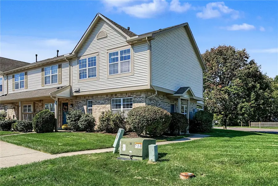 9267 Captiva Bay Drive, Miamisburg, OH 45342 - #2