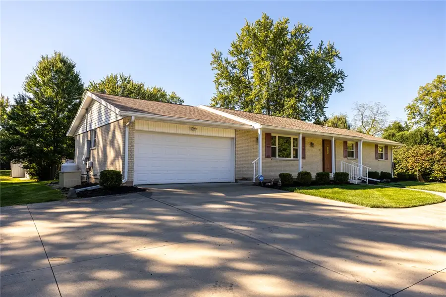 920 E Shoop Road, Tipp City, OH 45371 - #2